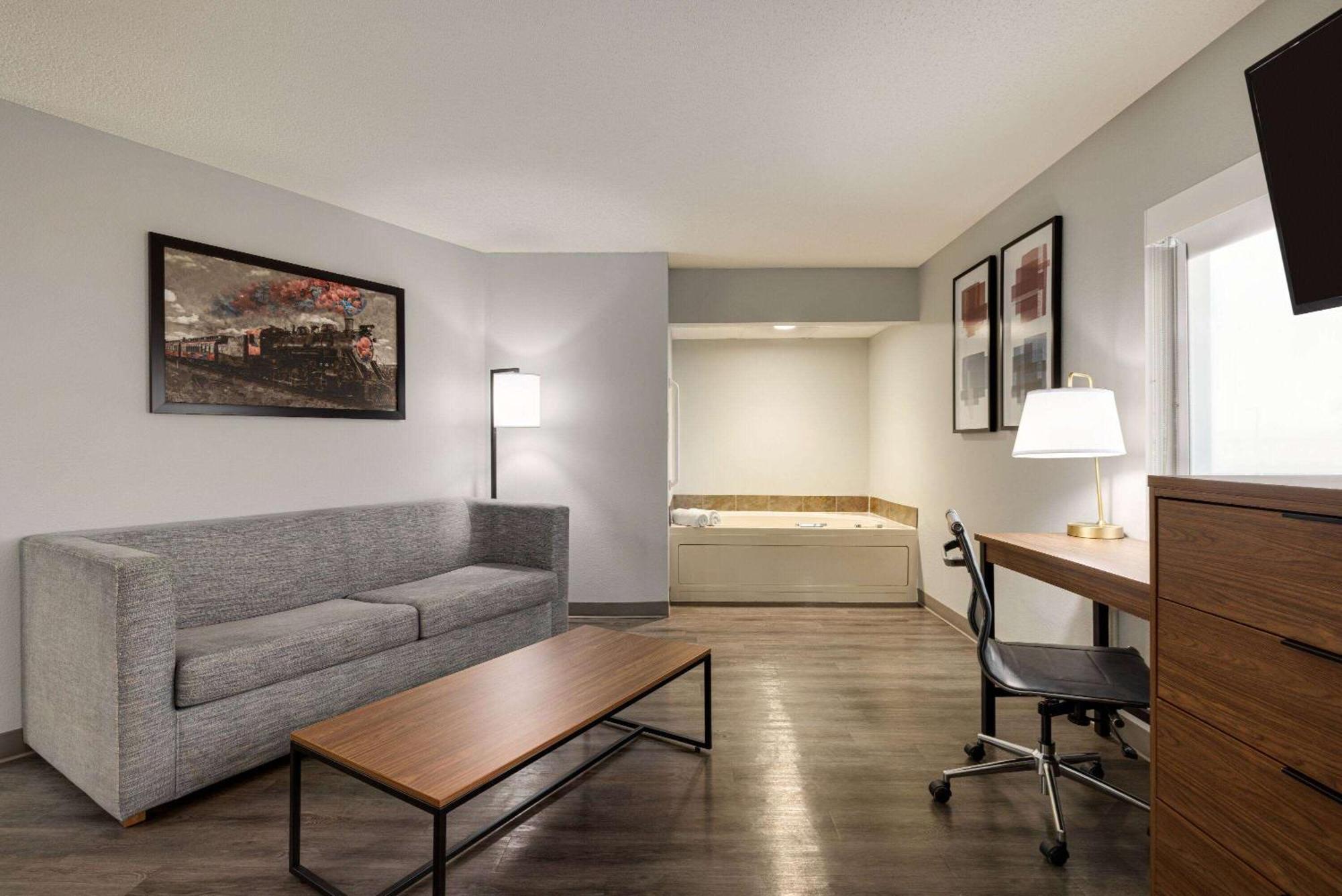 Americinn By Wyndham Lincoln South Esterno foto